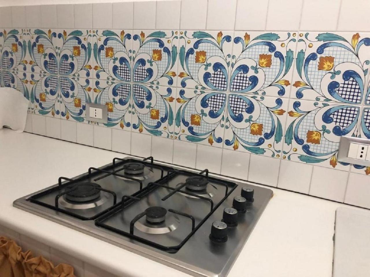 Casa Nonna Maria Leilighet Trappeto  Eksteriør bilde